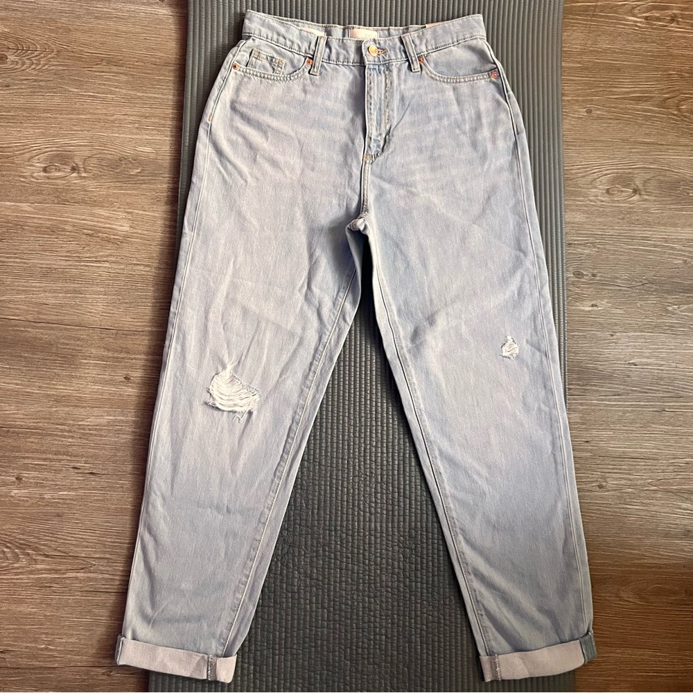 Universal Thread Boyfriend Jeans Sz 4